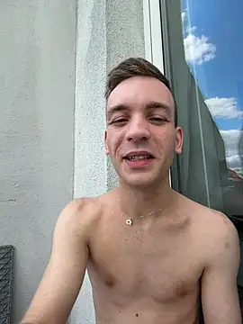nickdtr online show from July 28, 12:23 pm