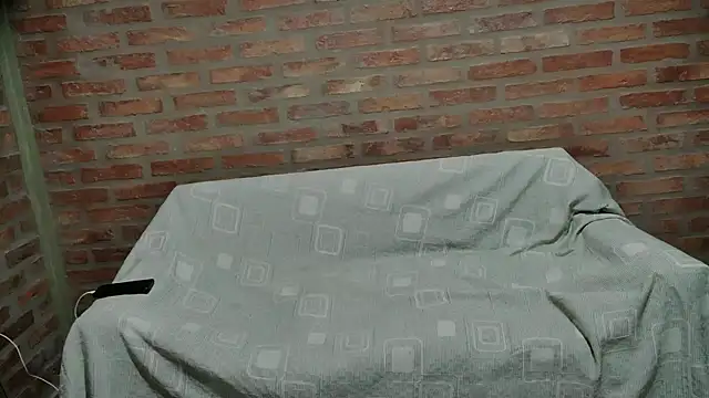 teendotados online show from May 9, 9:53 pm