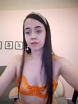 sophie pazz online show from August 1, 1:32 pm
