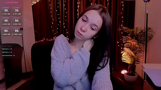 Snapshot of LilithStrangfor chatting on December 21, 7:54 pm LilithStrangfor online show from December 21, 7:54 pm