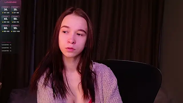 Snapshot of LilithStrangfor chatting on February 11, 6:51 am LilithStrangfor online show from February 11, 6:51 am