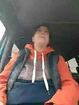 Snapshot of larylary6969 chatting on December 17, 12:22 pm larylary6969 online show from December 17, 12:22 pm