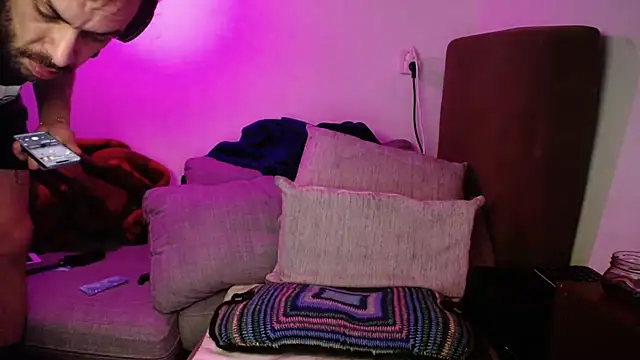 P4RtYBOII92 online show from March 8, 2:04 am