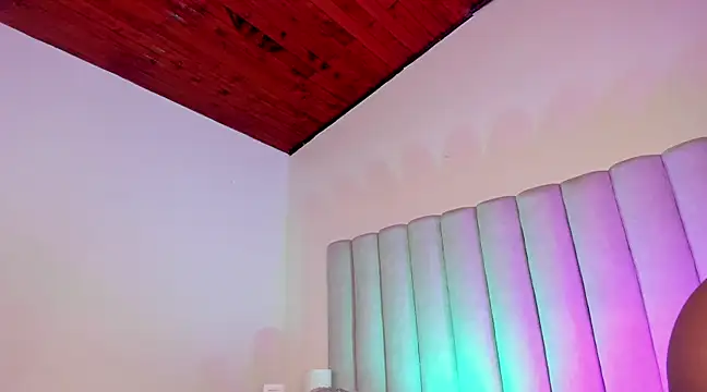 Snapshot of briannajackson_ chatting on February 24, 6:26 pm briannajackson online show from February 24, 6:26 pm