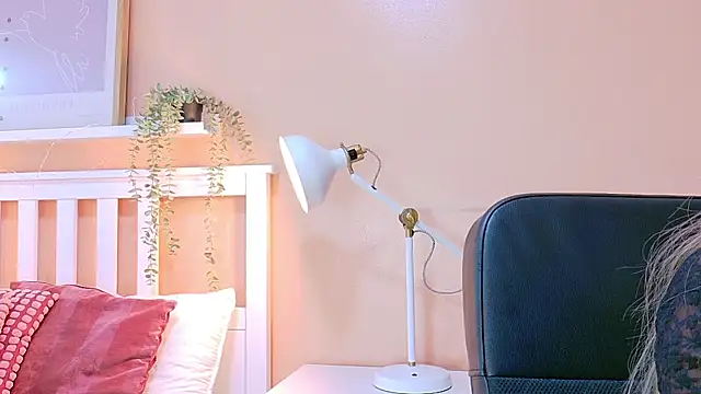 Snapshot of briannajackson_ chatting on October 4, 11:41 am briannajackson online show from October 4, 11:41 am