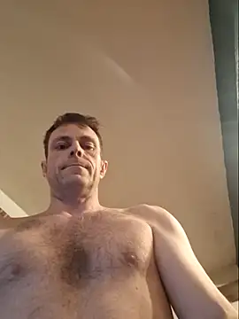 Snapshot of steb1980 chatting on December 23, 1:36 am steb1980 online show from December 23, 1:36 am