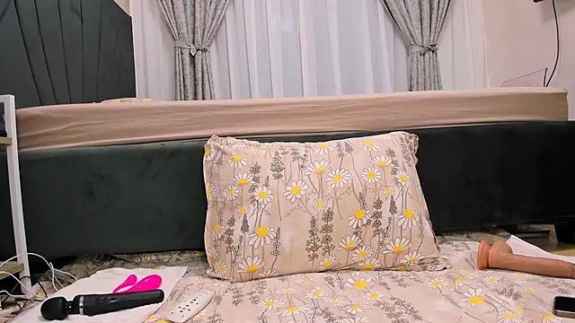 wowsquirtx online show from February 15, 3:20 am