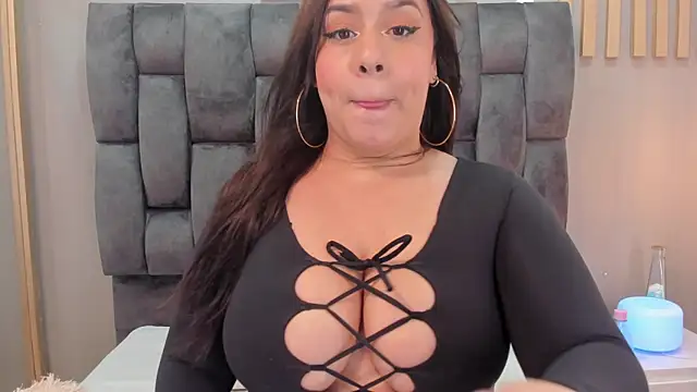 Snapshot of mariaa_fernanda chatting on September 10, 4:01 am mariaa fernanda online show from September 10, 4:01 am