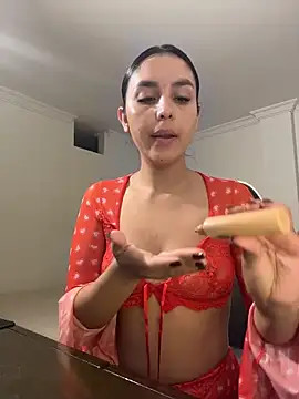 Snapshot of _miaquevedo_ chatting on May 7, 3:06 pm miaquevedo online show from May 7, 3:06 pm