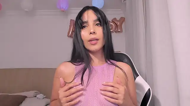 Snapshot of _miaquevedo_ chatting on July 25, 9:12 pm miaquevedo online show from July 25, 9:12 pm