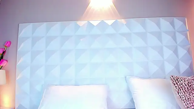 CaitlynCouper online show from January 20, 5:06 pm