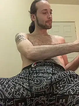 Snapshot of J3sus721 chatting on February 28, 4:32 am J3sus721 online show from February 28, 4:32 am