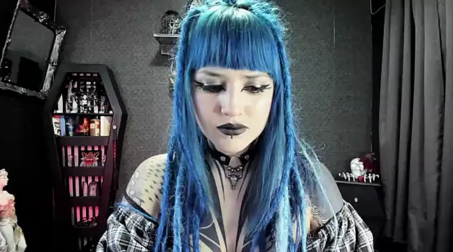 Snapshot of DimmuandDarkness chatting on December 14, 11:34 pm DimmuandDarkness online show from December 14, 11:34 pm