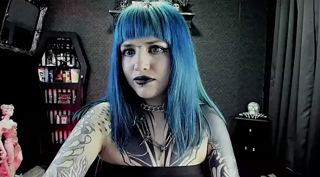 Snapshot of DimmuandDarkness chatting on January 9, 11:58 am DimmuandDarkness online show from January 9, 11:58 am