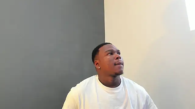 Troykhalil online show from December 5, 8:27 pm