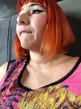 Snapshot of florecita9 chatting on October 25, 6:02 pm florecita9 online show from October 25, 6:02 pm