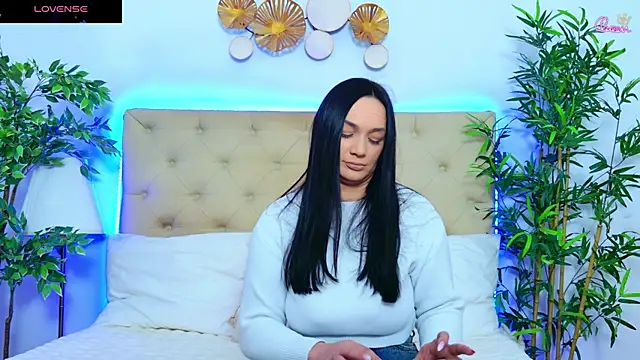 DaliyaArabian online show from April 2, 12:03 pm