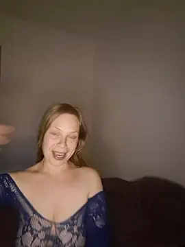 Snapshot of katiestevens chatting on September 26, 9:19 pm katiestevens online show from September 26, 9:19 pm