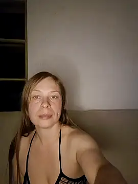 Snapshot of katiestevens chatting on October 3, 8:50 pm katiestevens online show from October 3, 8:50 pm