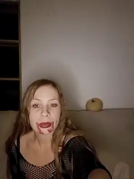 Snapshot of katiestevens chatting on October 29, 9:27 pm katiestevens online show from October 29, 9:27 pm