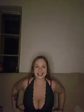 Snapshot of katiestevens chatting on December 21, 10:50 pm katiestevens online show from December 21, 10:50 pm