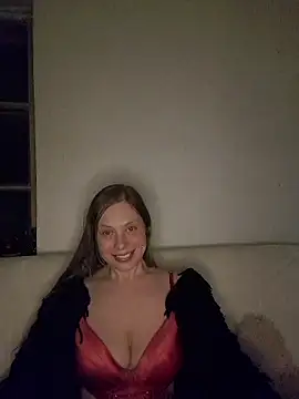 Snapshot of katiestevens chatting on January 9, 10:22 pm katiestevens online show from January 9, 10:22 pm