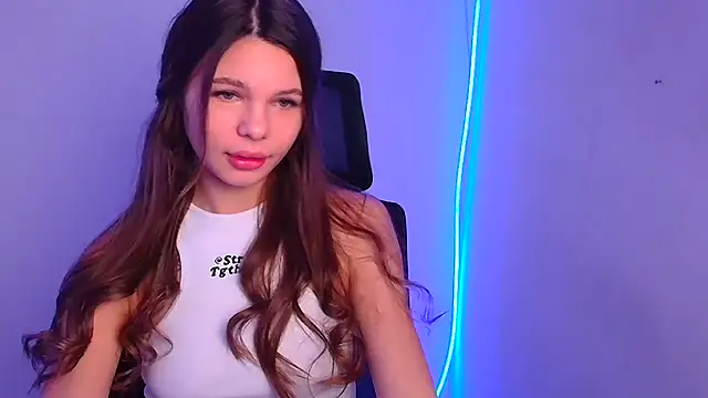 Snapshot of Hanna_Way chatting on January 20, 6:42 am Hanna Way online show from January 20, 6:42 am