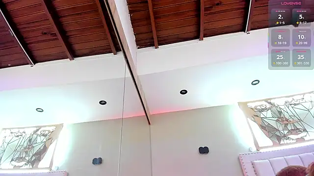 Snapshot of _nina_sweet chatting on October 25, 1:18 pm nina sweet online show from October 25, 1:18 pm