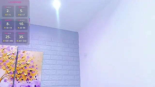 Snapshot of _nina_sweet chatting on November 14, 12:15 pm nina sweet online show from November 14, 12:15 pm