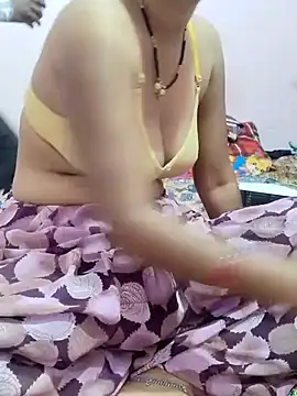 FeltedEuropium online show from February 9, 8:54 am