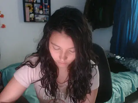 HannaKlein online show from March 17, 6:22 pm