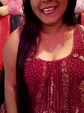 Snapshot of ella_mariya chatting on April 23, 10:14 am ella mariya online show from April 23, 10:14 am