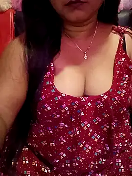 Snapshot of ella_mariya chatting on May 9, 6:57 pm ella mariya online show from May 9, 6:57 pm