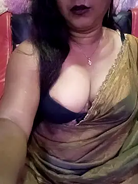 Snapshot of ella_mariya chatting on May 11, 6:38 pm ella mariya online show from May 11, 6:38 pm