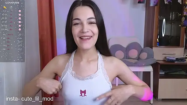 art phoenix online show from March 21, 9:01 pm