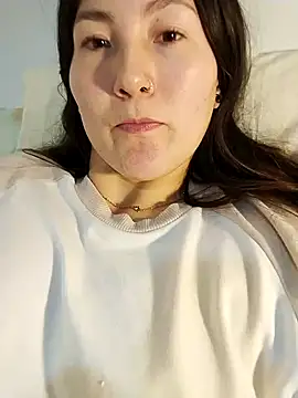 Elle Lee  online show from February 11, 3:08 am