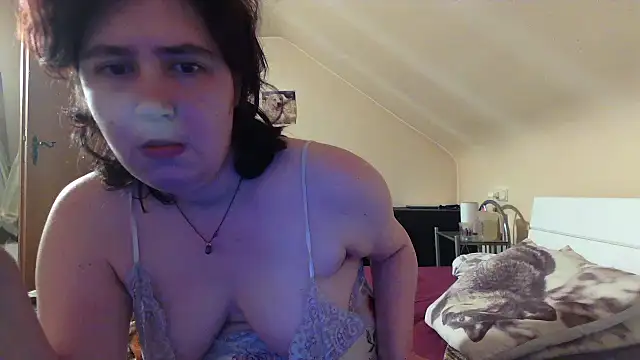 Snapshot of SexyLucie2024 chatting on November 11, 5:51 am SexyLucie2024 online show from November 11, 5:51 am