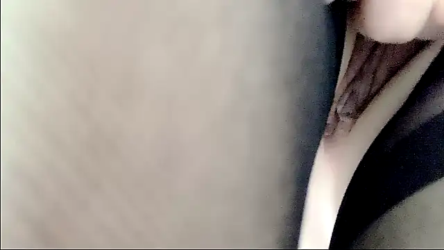 Snapshot of aisha123123 chatting on October 7, 2:53 am aisha123123 online show from October 7, 2:53 am