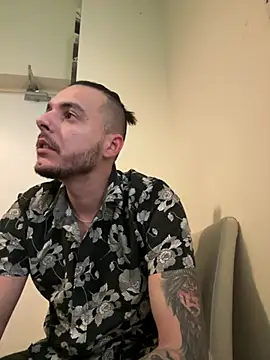 Alexandrupgixx online show from December 27, 9:43 pm