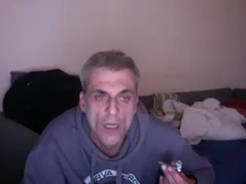 Snapshot of skossa777 chatting on February 20, 2:46 pm skossa777 online show from February 20, 2:46 pm