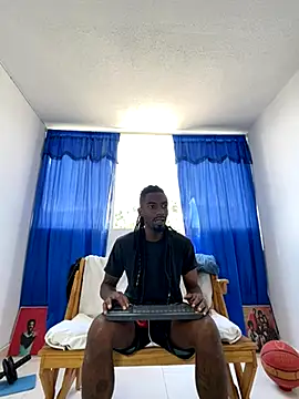 Snapshot of Malkon_Big chatting on November 2, 3:25 pm Malkon Big online show from November 2, 3:25 pm