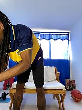 Snapshot of Malkon_Big chatting on November 7, 8:31 pm Malkon Big online show from November 7, 8:31 pm