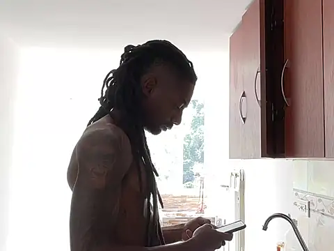 Snapshot of Malkon_Big chatting on December 2, 5:08 pm Malkon Big online show from December 2, 5:08 pm