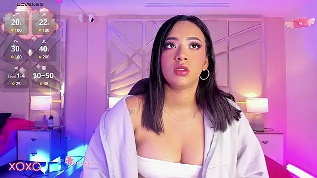 Snapshot of MavyStar chatting on February 17, 12:16 pm MavyStar online show from February 17, 12:16 pm