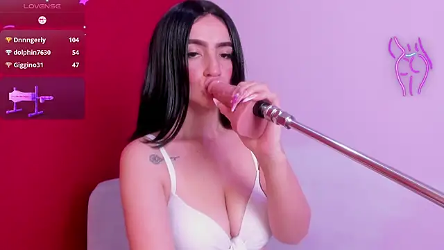 Snapshot of Kate_bunny_ chatting on February 7, 2:58 pm Kate bunny online show from February 7, 2:58 pm