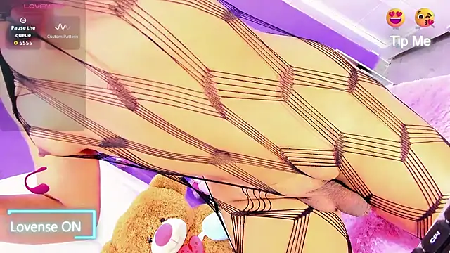 Snapshot of Catt_Alexxa chatting on November 7, 2:17 pm Catt Alexxa online show from November 7, 2:17 pm