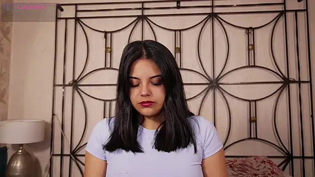 Sophia wilsonn  online show from January 15, 11:15 am