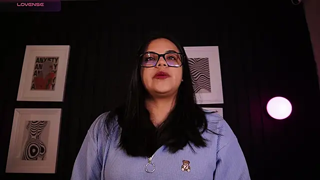 Sophia wilsonn  online show from April 27, 10:02 am