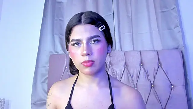 Snapshot of Ashley_piinkk_ chatting on February 9, 3:34 pm Ashley piinkk  online show from February 9, 3:34 pm