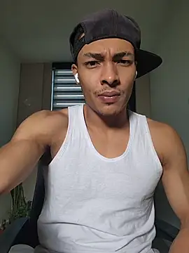 Jhonyblack 1 online show from June 27, 12:44 pm